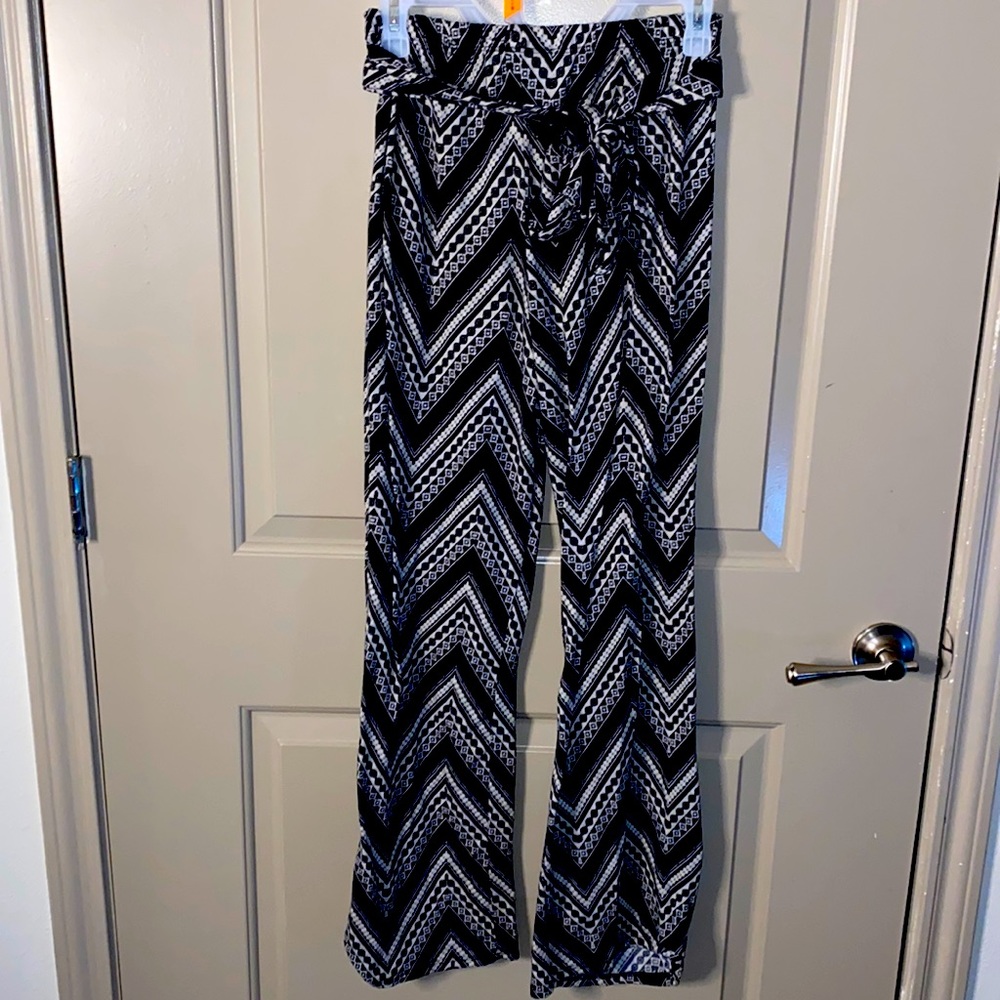 SUPER COMFY patterned pants